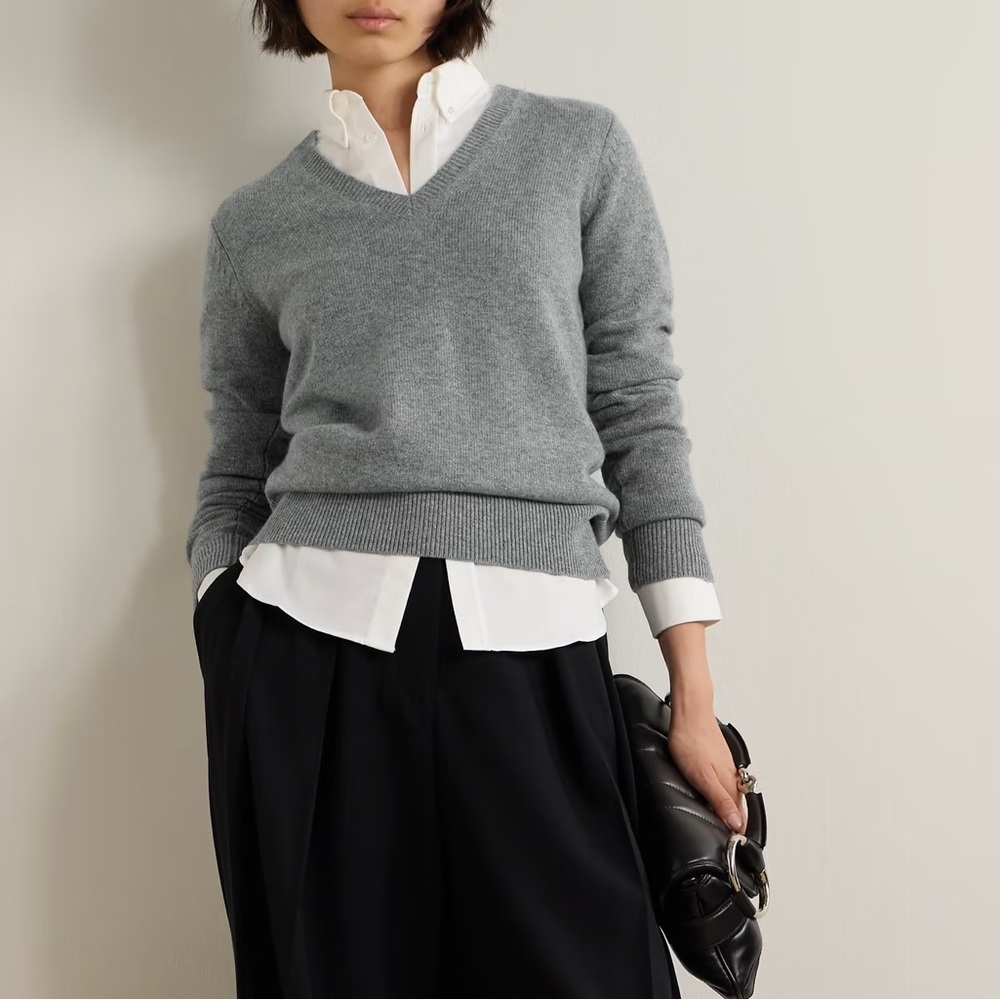 Nili Lotan Valdorf cashmere v neck sweater in grey